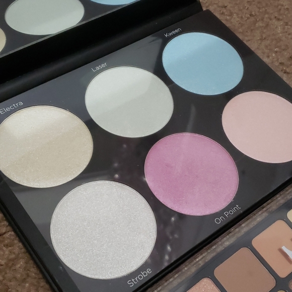 Nyx eyeshadow palette bh highlight palette new - Picture 2 of 4